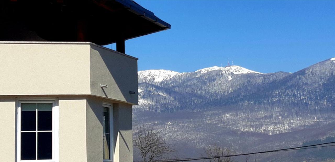 Apartmani Bilic Korenica Luaran gambar