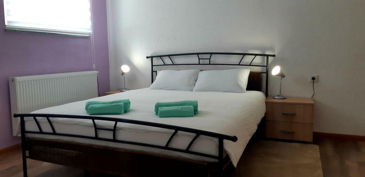 Apartmani Bilic Korenica Luaran gambar