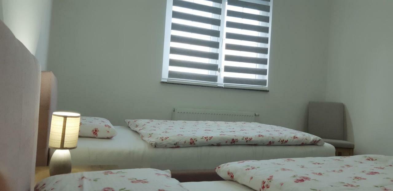 Apartmani Bilic Korenica Luaran gambar